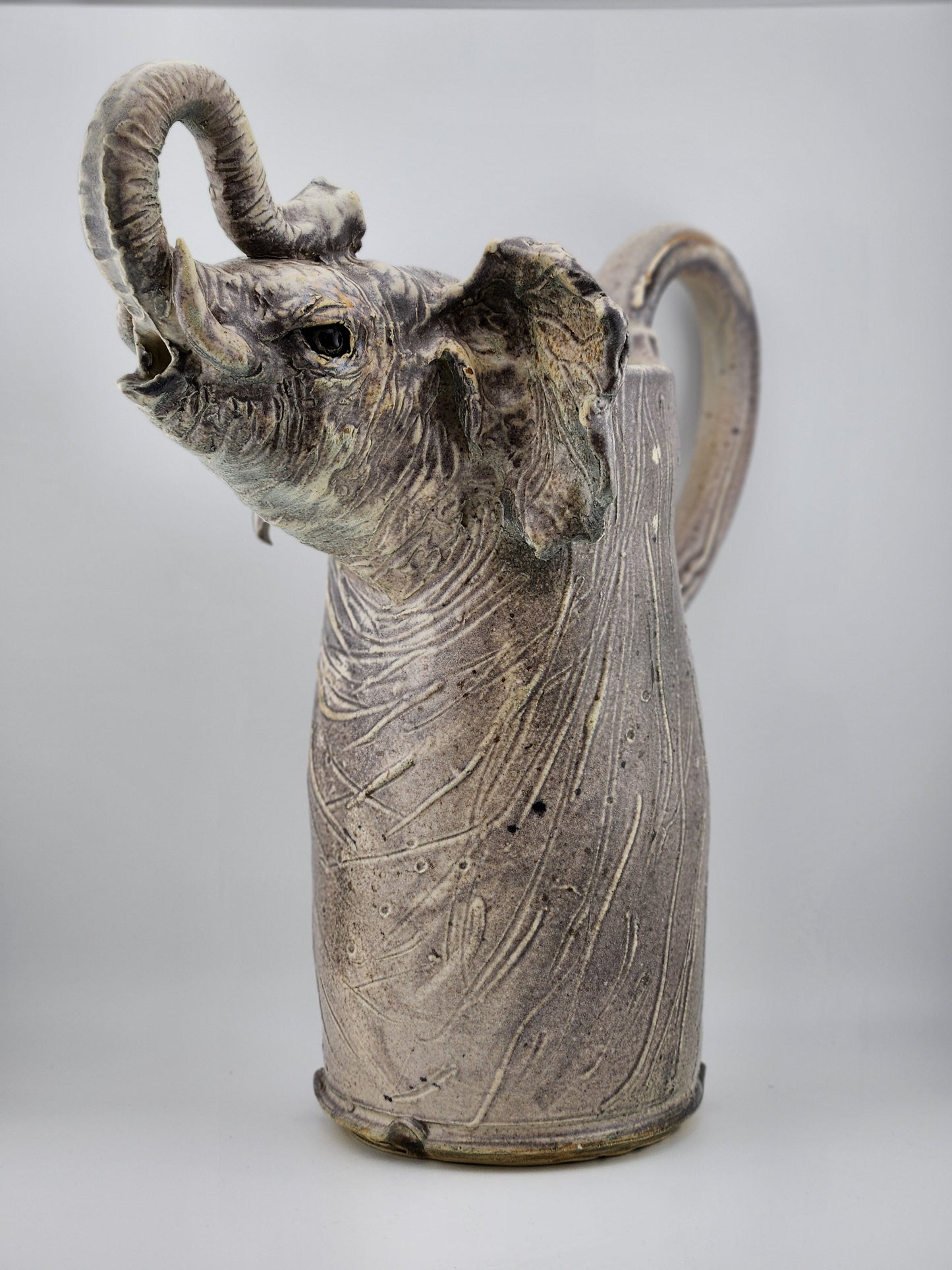 Elephant Pitcher
