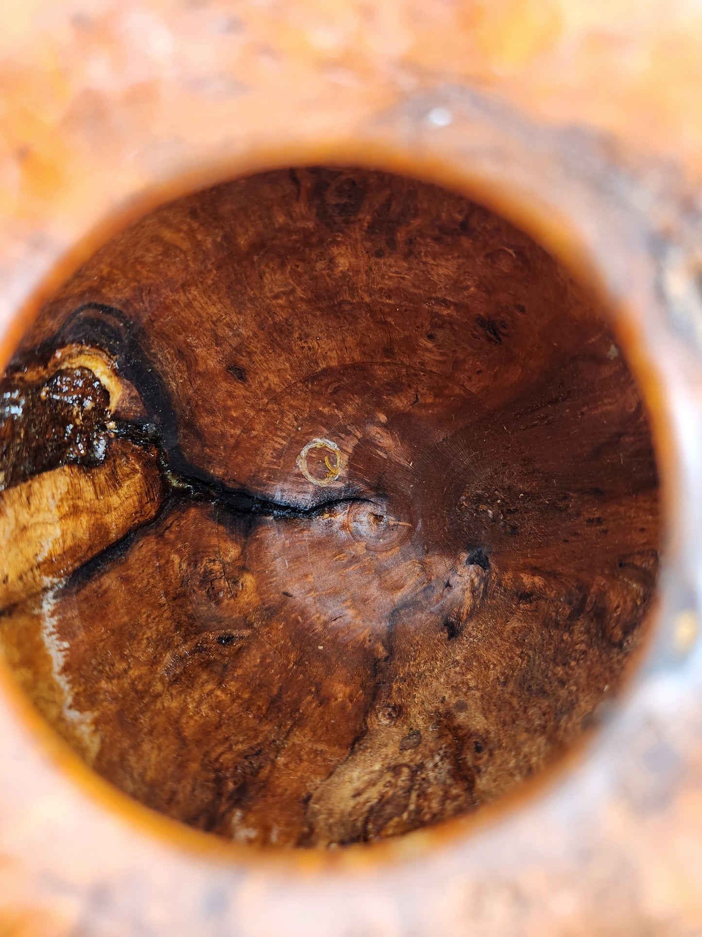 76 Cherry Vase Burl