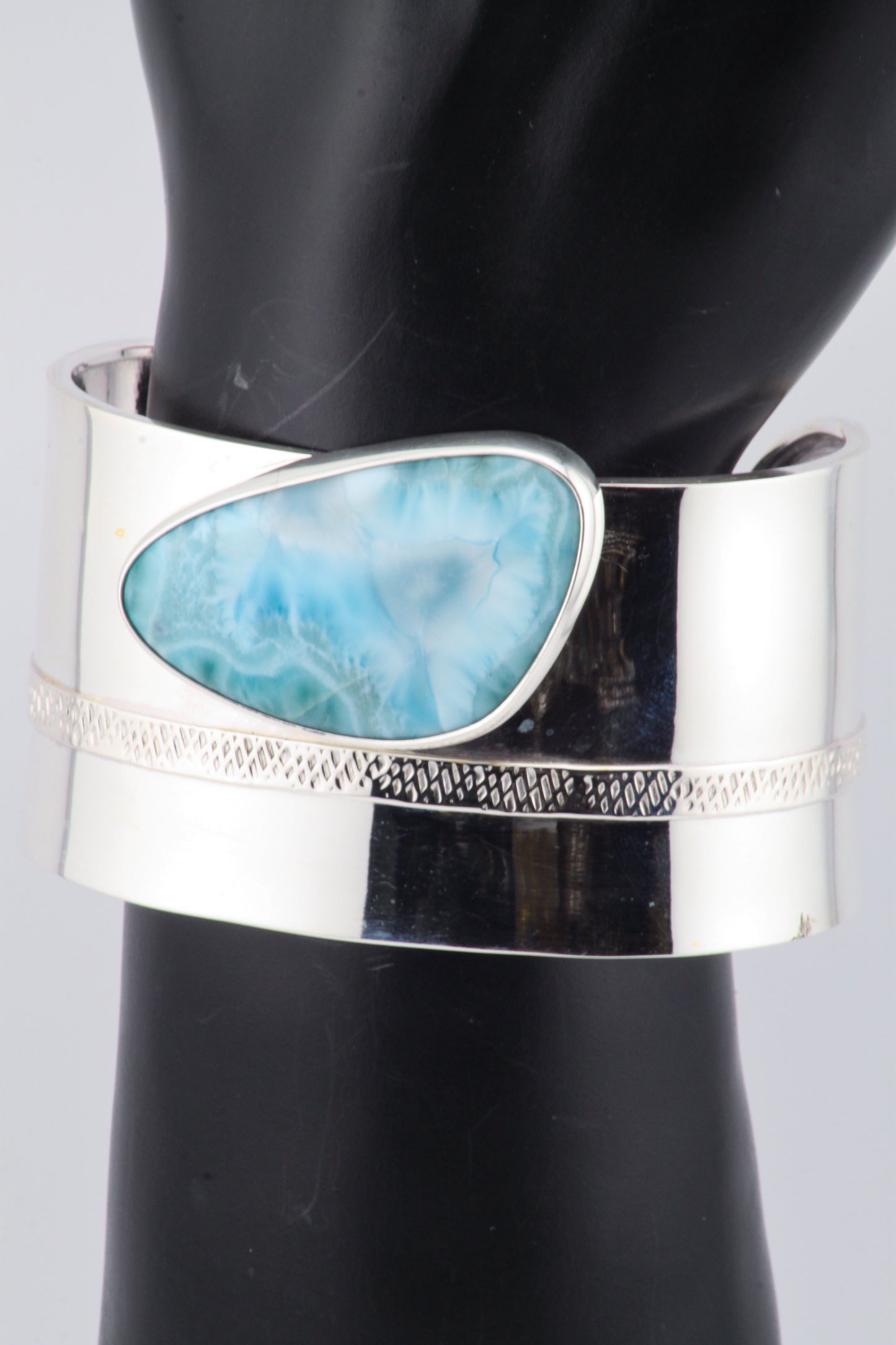 Larimar Large Cuff