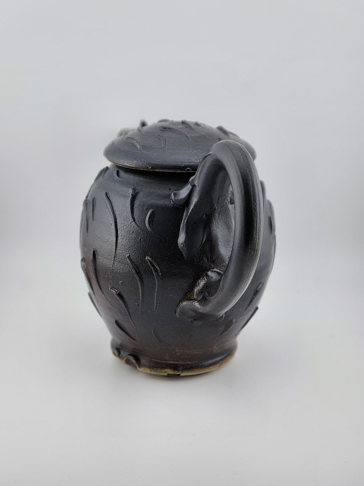 Raven Teapot