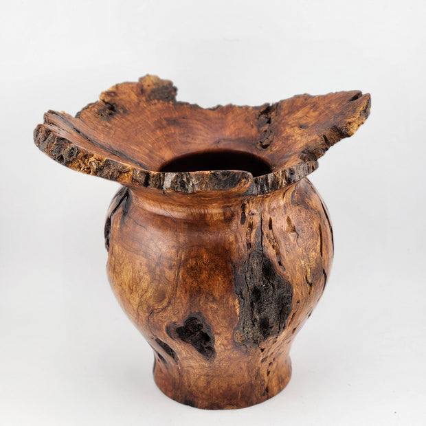 76 Cherry Vase Burl