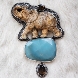 Carved Picture Jasper Elephant Pendant/Pin