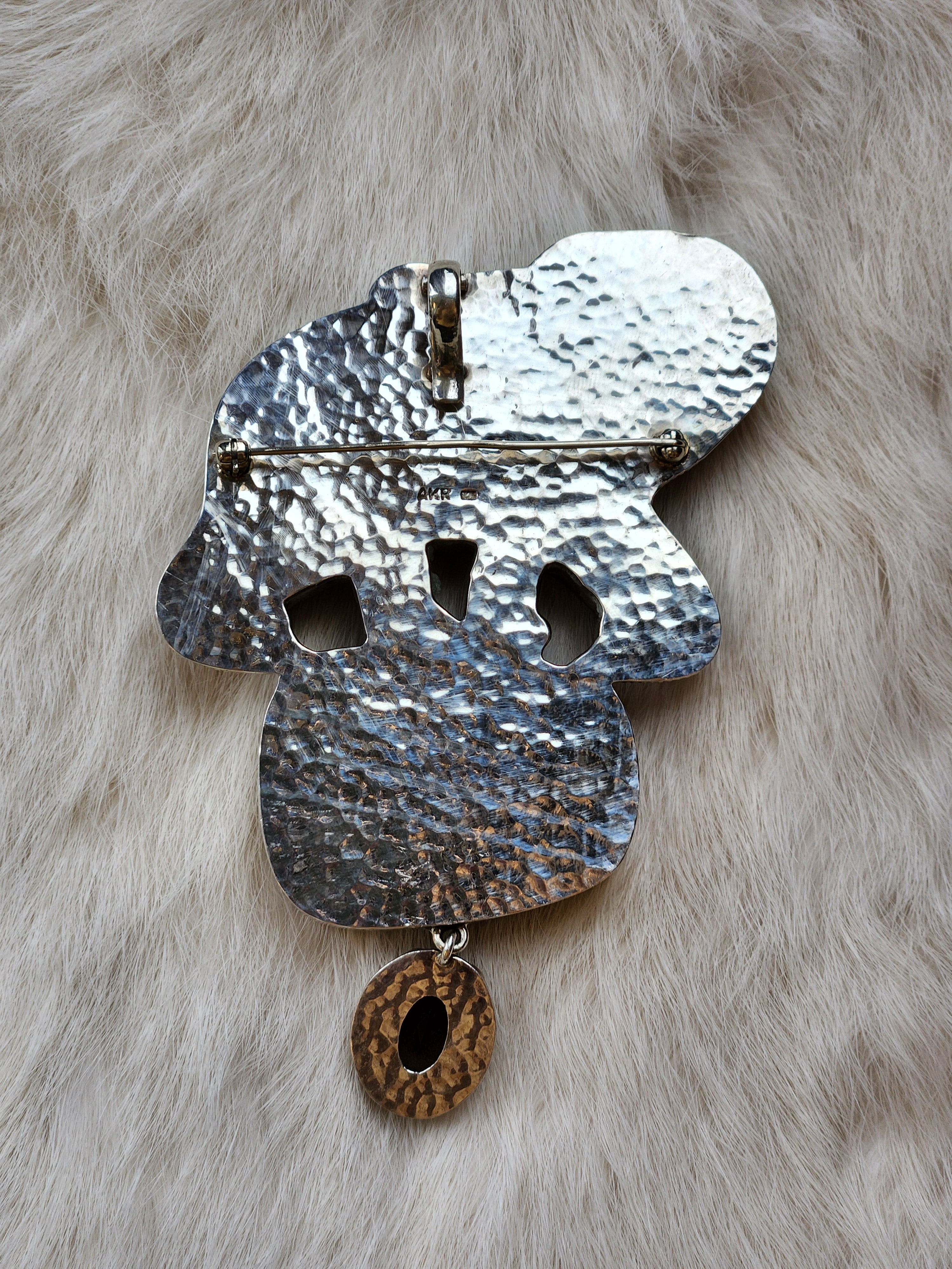 Carved Picture Jasper Elephant Pendant/Pin