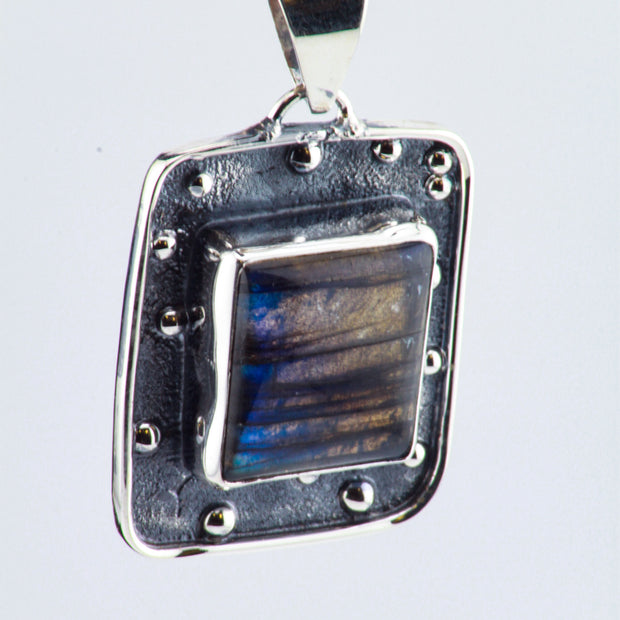 Labradorite Pendant