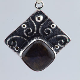 Labradorite Pendant