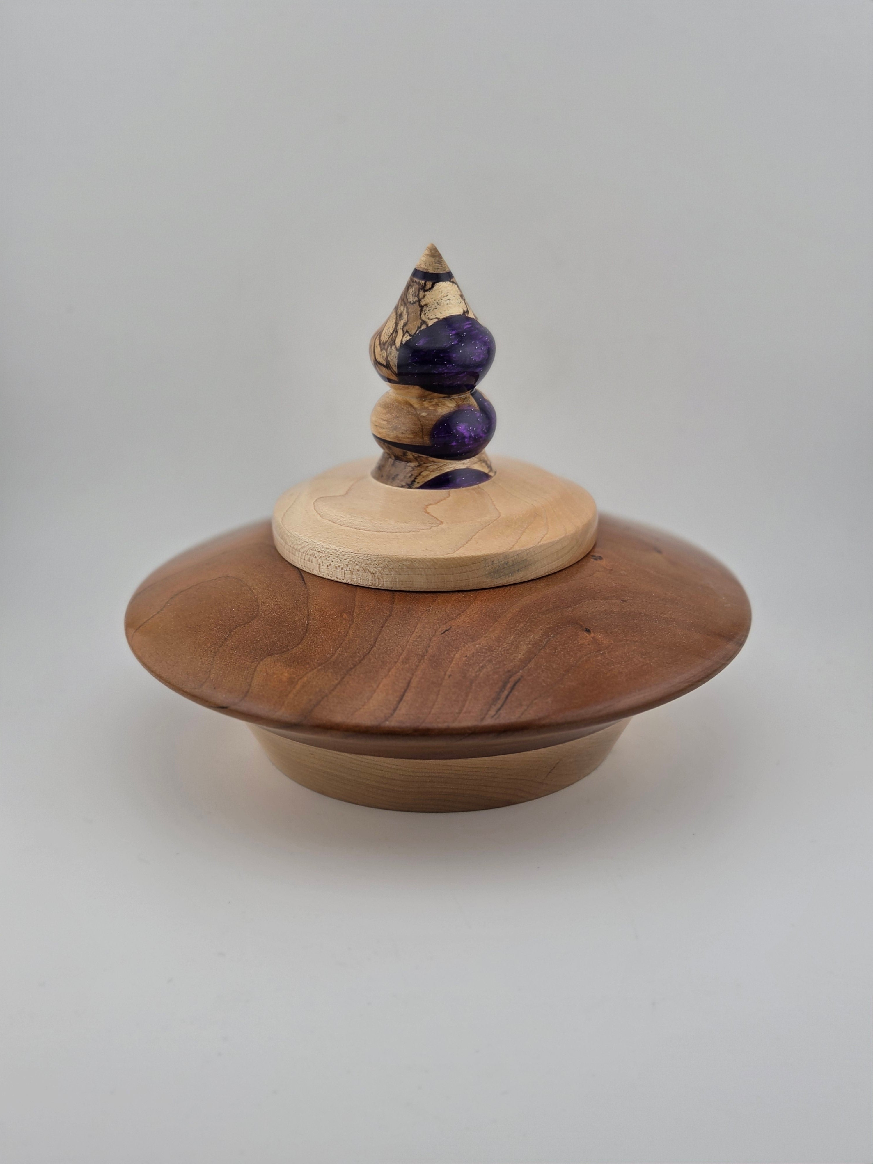 Sm Cherry/Maple Lidded