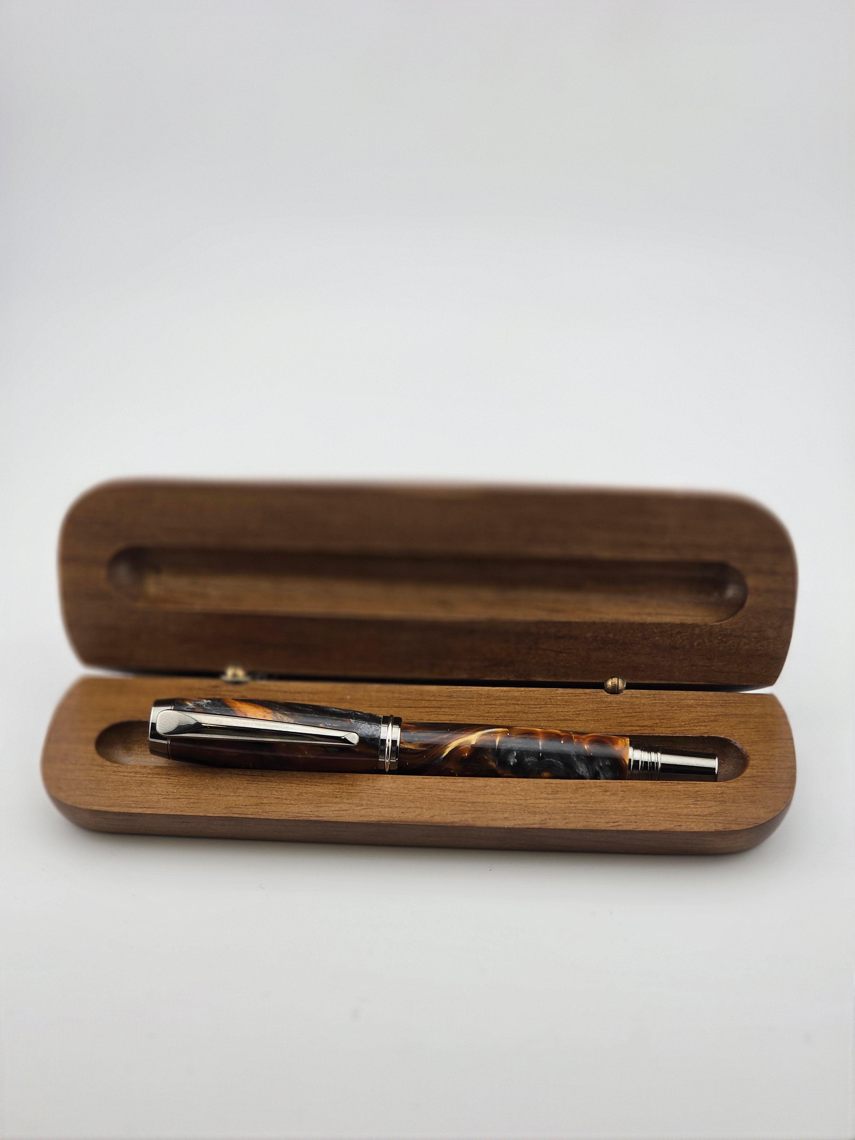 TE-10 GSM Gentleman's Rollerball SM Pen