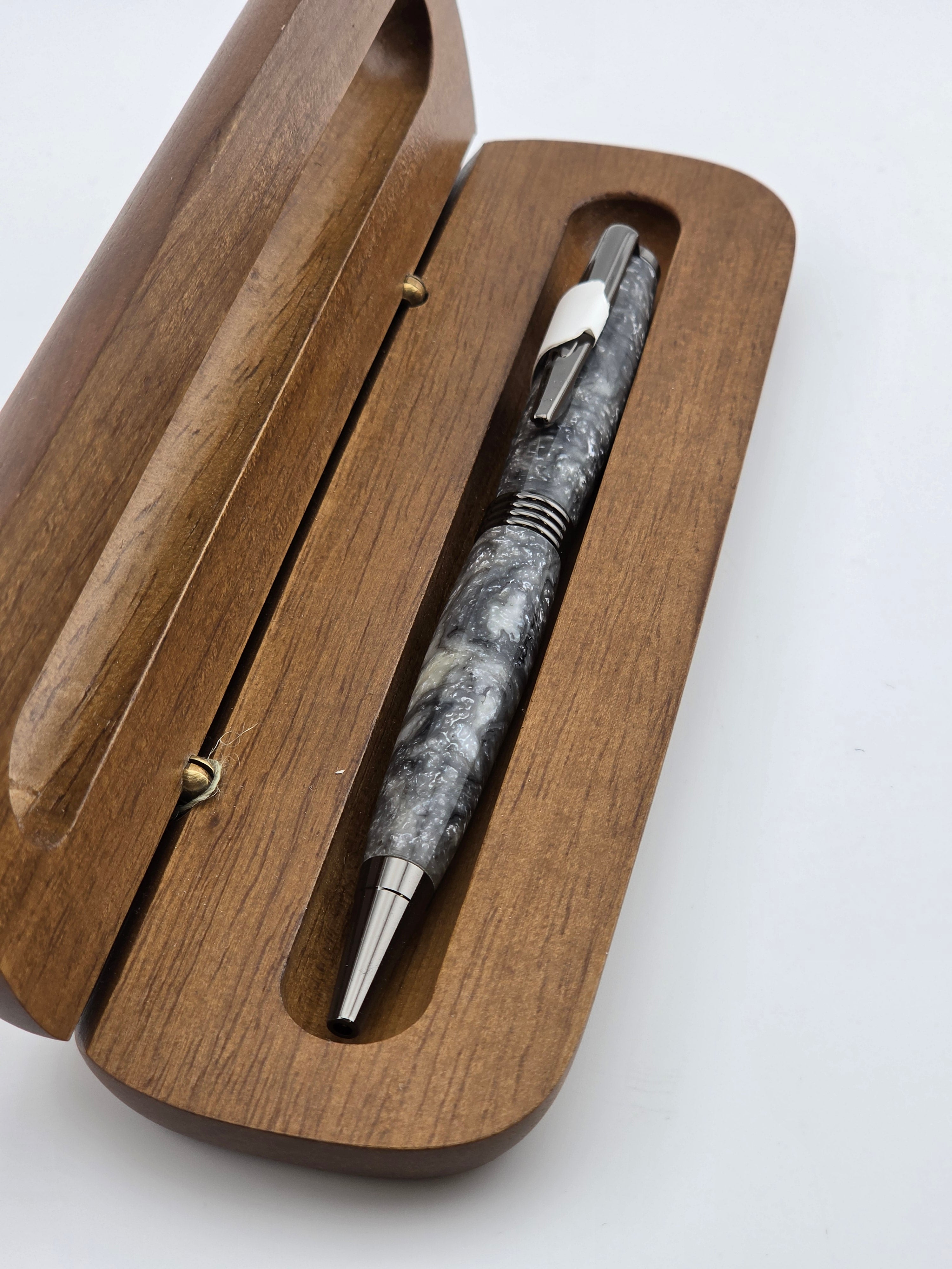 TS-05 GMSP Gray Mist Slim Pen